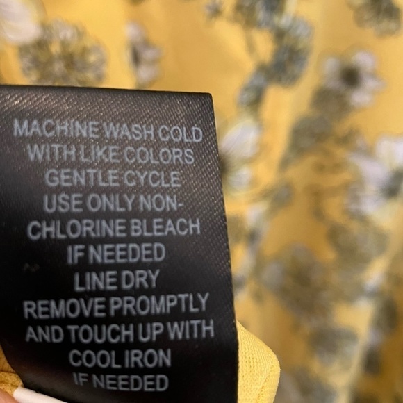 Torrid Faux Wrap Yellow Floral Dress (Size 10) - Picture 7 of 12